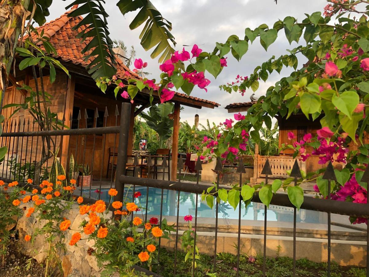 Villa Nextdoor Nature Yogyakarta 班图尔 外观 照片