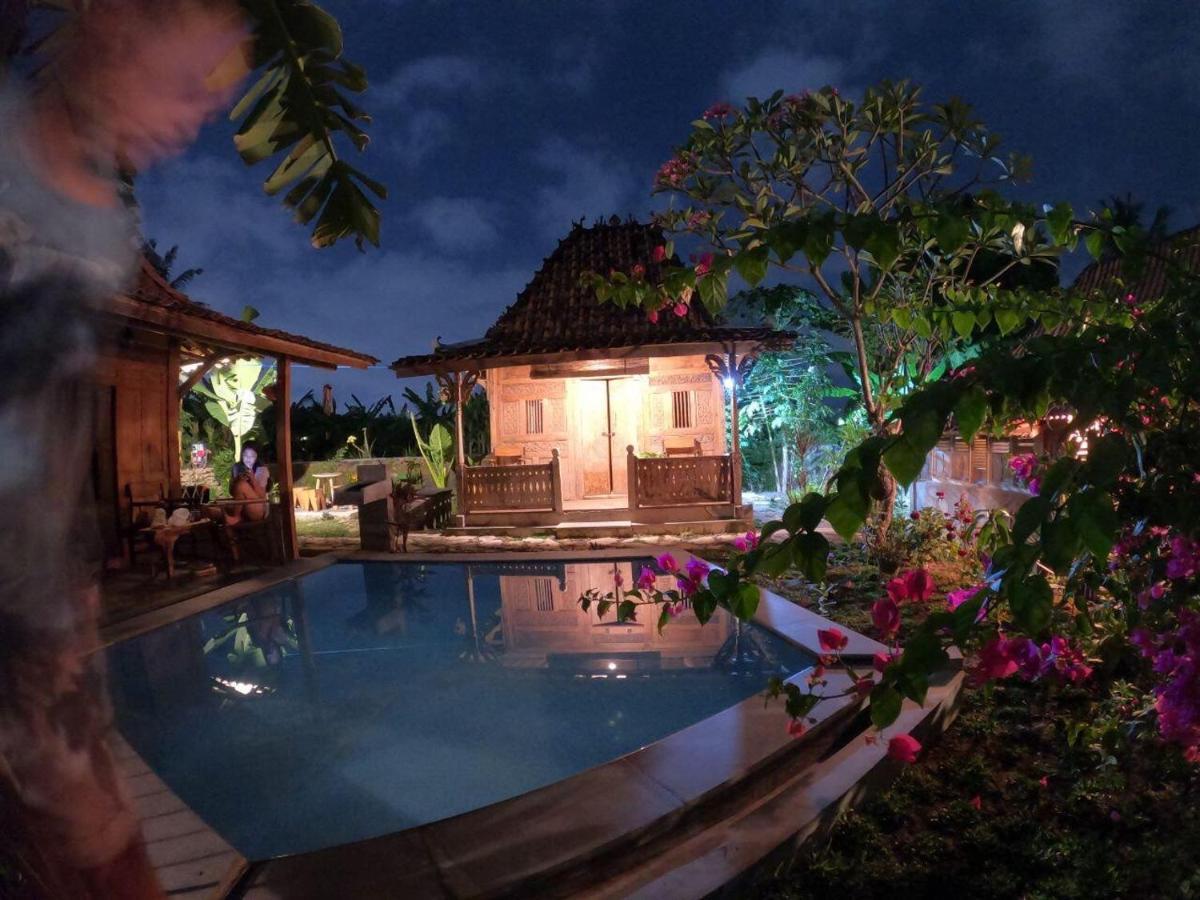 Villa Nextdoor Nature Yogyakarta 班图尔 外观 照片