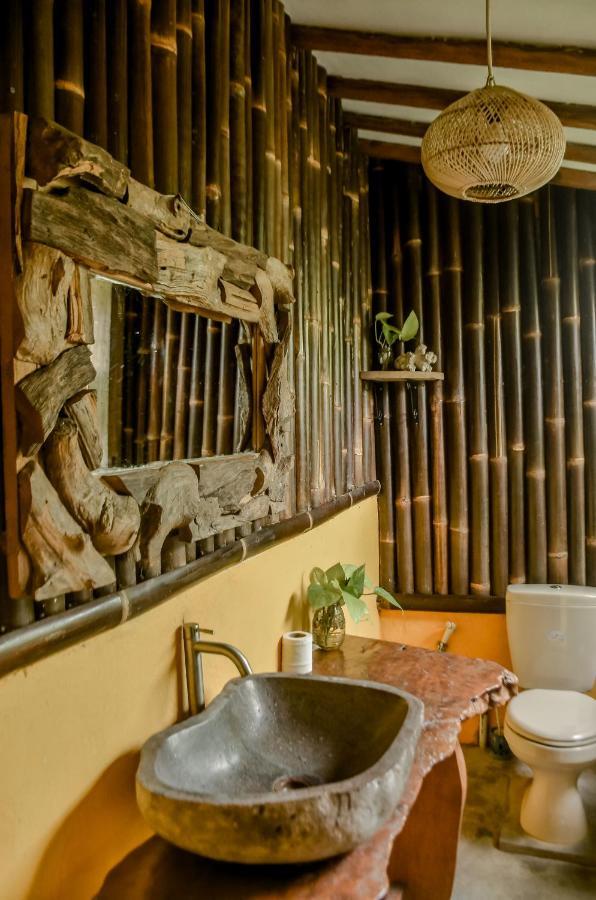 Villa Nextdoor Nature Yogyakarta 班图尔 外观 照片
