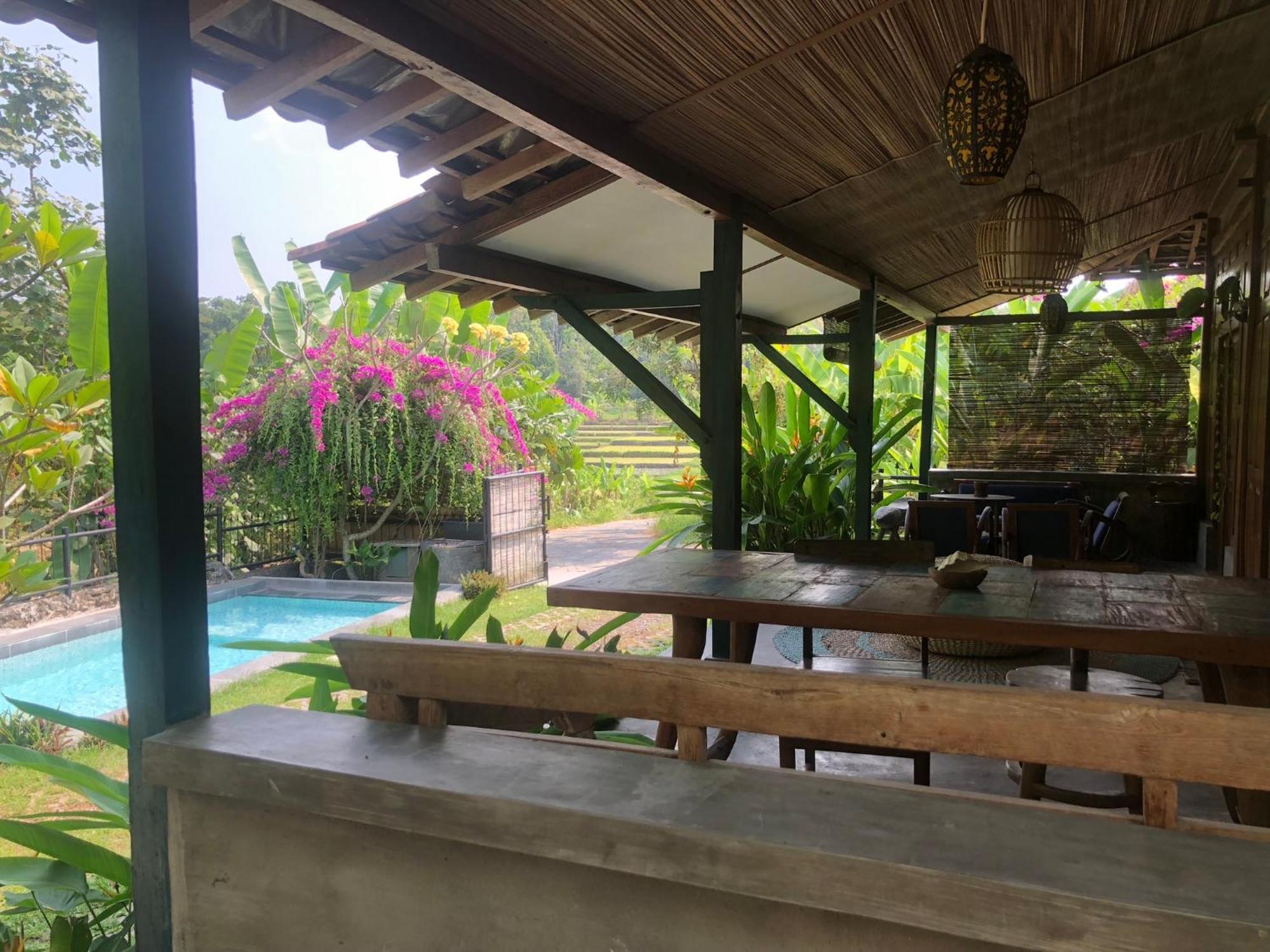 Villa Nextdoor Nature Yogyakarta 班图尔 外观 照片